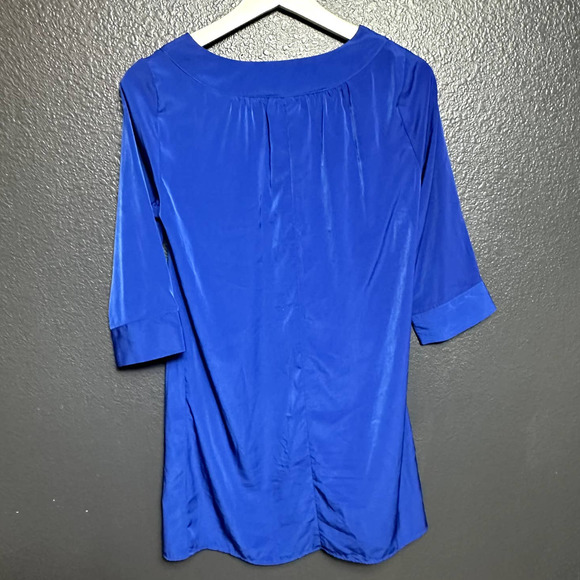 Tobi Women's Cobalt Blue Elbow Sleeve V-Neckline Blouse Size Small - Picture 4 of 7